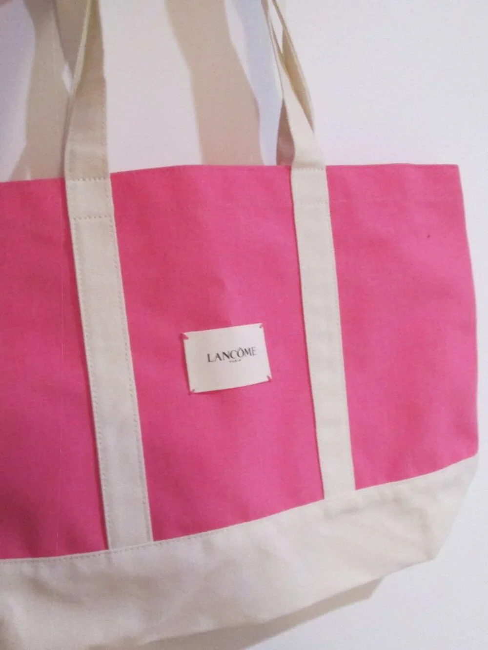 Cute pink and white LANCOME tote bag perfect for summer!